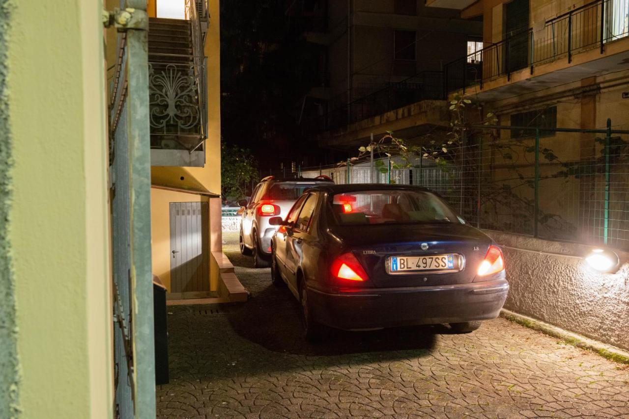 Charlotte Appartamento Con Parcheggio, 5 Terre, Vicino Stazione La Spezia Exterior foto